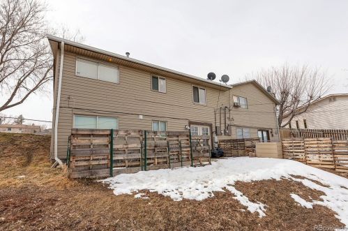 9457 56th Pl, Arvada CO  80002-2108 exterior