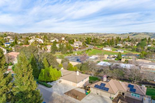 363 Arches Ave, Folsom, CA 95762-7312
