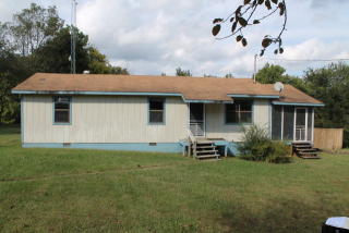 545 Grooms Rd, Bruceton, TN 38317-7215