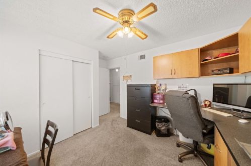 9479 Stirrup St, Riverside CA  92509-4960 exterior