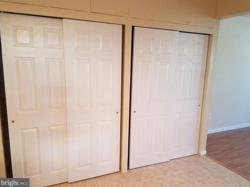 6819 Jackson St, Philadelphia PA  19135-2211 exterior