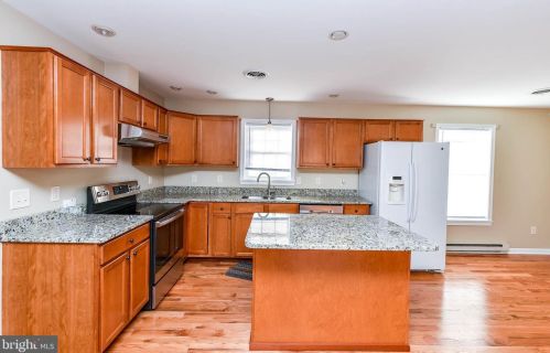 229 Parry Dr, Falling Waters WV  25419-4565 exterior