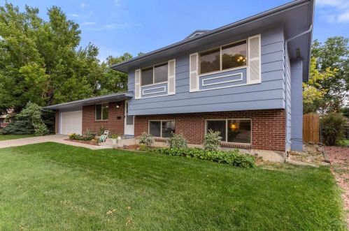 32 Calhoun Rd, Pueblo, CO 81001-4604