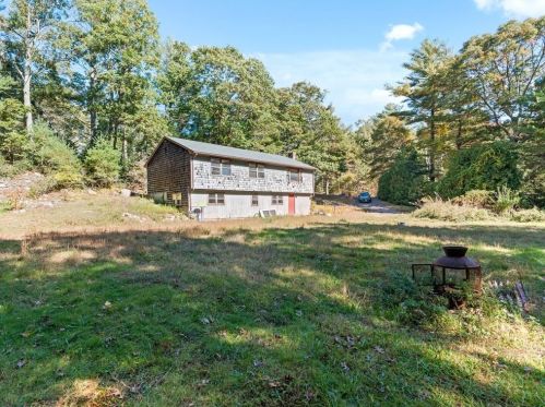 45 Sand Hill Rd, Charlestown, RI 02813-3425