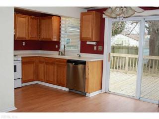 1019 Hullview Ave, Norfolk, VA 23503-2027