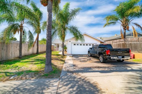 3509 9th St, San Marcos, CA 92078-2315