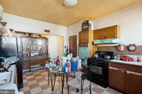 2119 Chelten Ave, Philadelphia PA 19138-2519 exterior