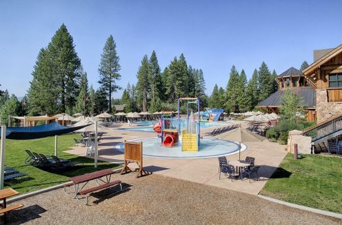 12278 Frontier Trl, Truckee CA  96161-4544 exterior
