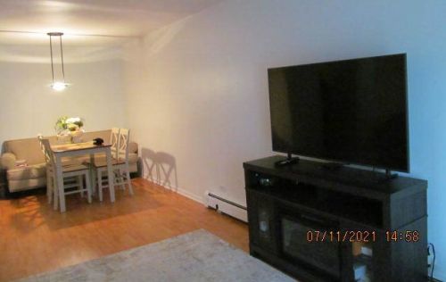 849 Miller Ln, Buffalo Grove, IL 10102-4270