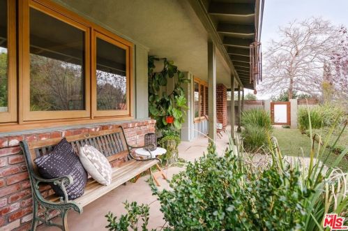 3501 Green Vista Dr, Van Nuys, CA 91436-4013