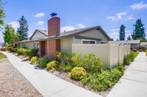 666 Kumquat Way, Oceanside, CA 92058-1662