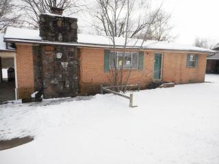 1604 Olive St, Rogers, AR 72756-3308
