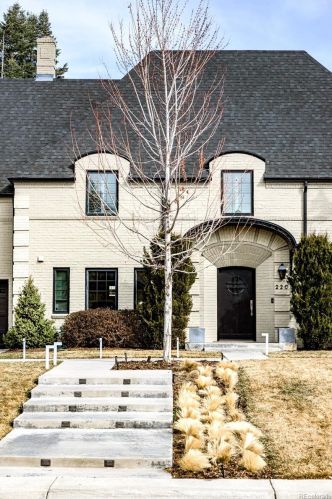 220 Eudora St, Denver, CO 80220-5720
