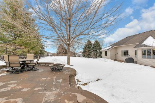 925 Klyva Rd, Cokato, MN 55321-4641