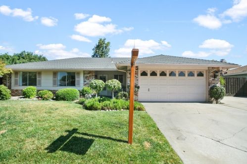3029 Laramie Dr, Modesto, CA 95355-4161