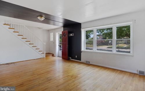 5623 Browning Rd, Camden NJ 08109-1638 exterior