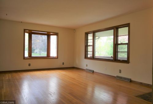 17439 Kettle River Blvd, Columbus, MN 55025