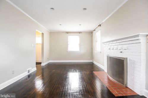 9503 Saybrook Ave, Silver Spring MD  20901-3034 exterior