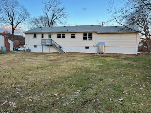 26 Ashwood Ave, Dover NJ  07869-1303 exterior