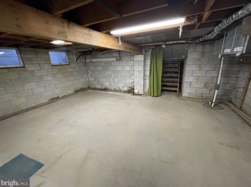 131 Marne Ave, Haddonfield NJ 08033-1443 exterior