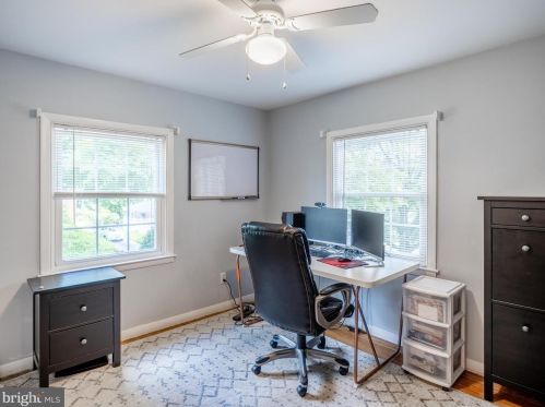 8408 Chippewa Rd, Philadelphia PA 19128-1206 exterior