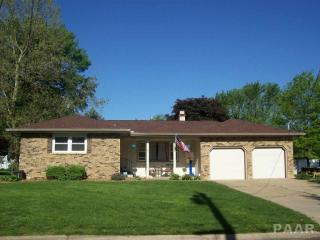 23 Rainbow Dr, Pekin IL  61554-2426 exterior