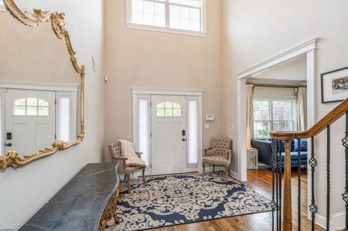 2 Himsl Ct, Town Center, NJ 07052-1443