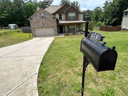 170 Woodlands Dr, Jackson, GA 30233-5862