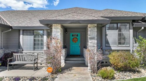 2665 Hawkeye Ave, Turlock CA  95380-2950 exterior