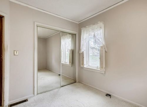 1116 James Ave, Saint Paul MN  55105-2917 exterior