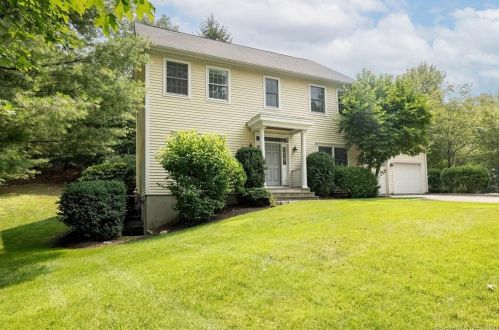 14 Crowne Pond Ln, Wilton, CT 06897-3029