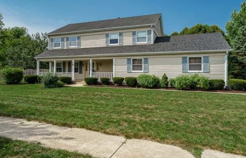 4704 Innsbruck Dr, Rockford, IL 61114-7338