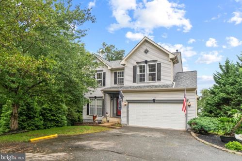 51 Aurelie Dr, Fredericksburg, VA 22406-7226
