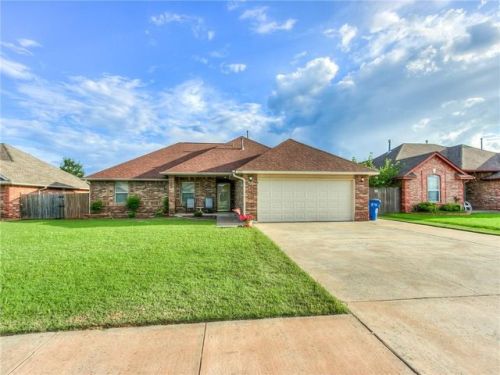 413 Pines Way, Mustang, OK 73064-3934