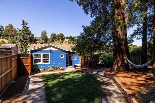 23 Sentinel Ct, San Rafael, CA 94901-2634