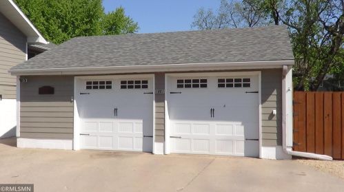 1951 Birch St, Saint Paul MN  55110-4218 exterior