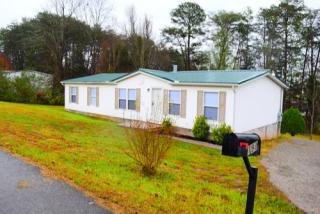 193 3rd St, Corryton, TN 37721-5025