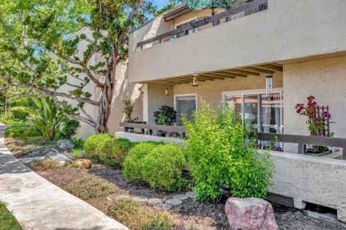 279 Tradewinds Dr, San Jose, CA 95123-6005