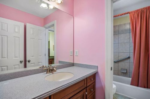 2551 Essex Ln, Atlanta GA  30331-7855 exterior