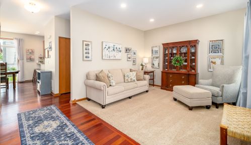 8210 Trumbull Ave, Joliet, IL 60431-4531