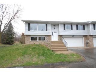 4485 Clover Ln, Saint Paul MN  55122-2437 exterior