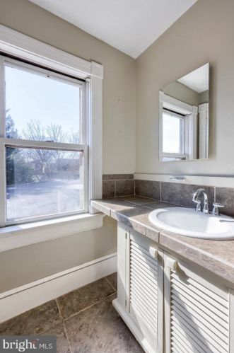 116 Vine St, Lancaster PA  17602-3550 exterior