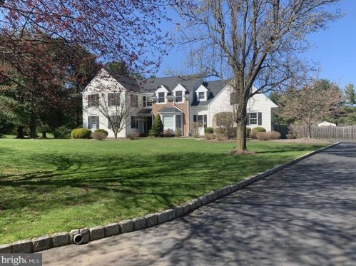 12 Buckingham Dr, Princeton, NJ 08540-4312