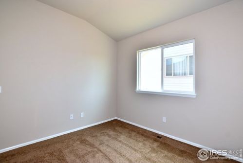 2686 Emerald St, Loveland CO 80537-2013 exterior