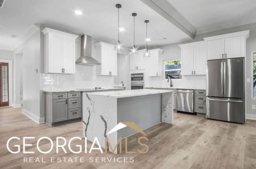 1452 Lockwood Dr, Atlanta GA  30311-3534 exterior