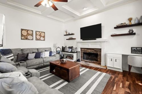 104 Downing Creek Ct, Holly Springs GA  30114-6537 exterior