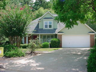 127 Brandon Hall Dr, Columbus, GA 31909-2204