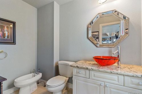 51 Cherry Hl Farm Dr, Englewood CO 80113-7169 exterior