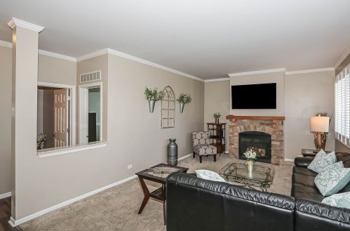 840 Shelter Island Ln, Pingree Grove IL  60140-9163 exterior