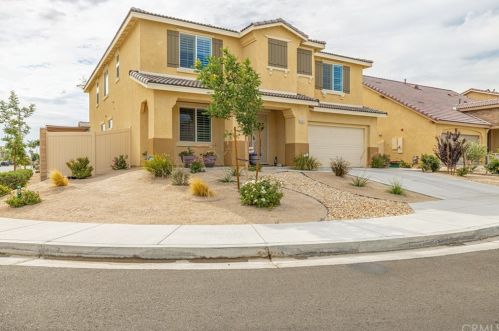 43942 Catsue Pl, Lancaster, CA 93536-2363